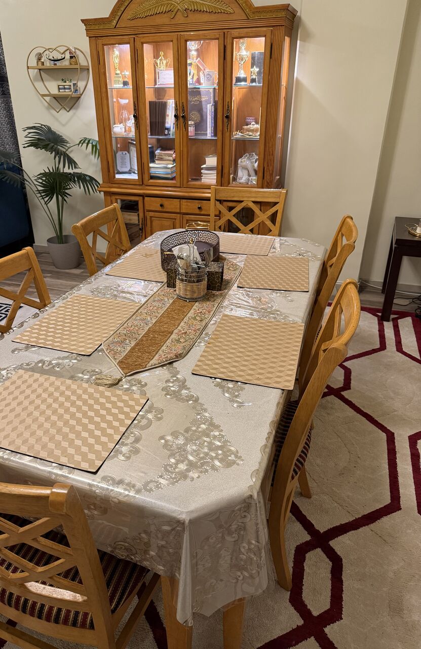 Khobar, Household Items, SAR 1600,  Dining Room Furniture Set For Sale❗️❗️Elegant Wooden Dining Set + Matching Display Cabinet