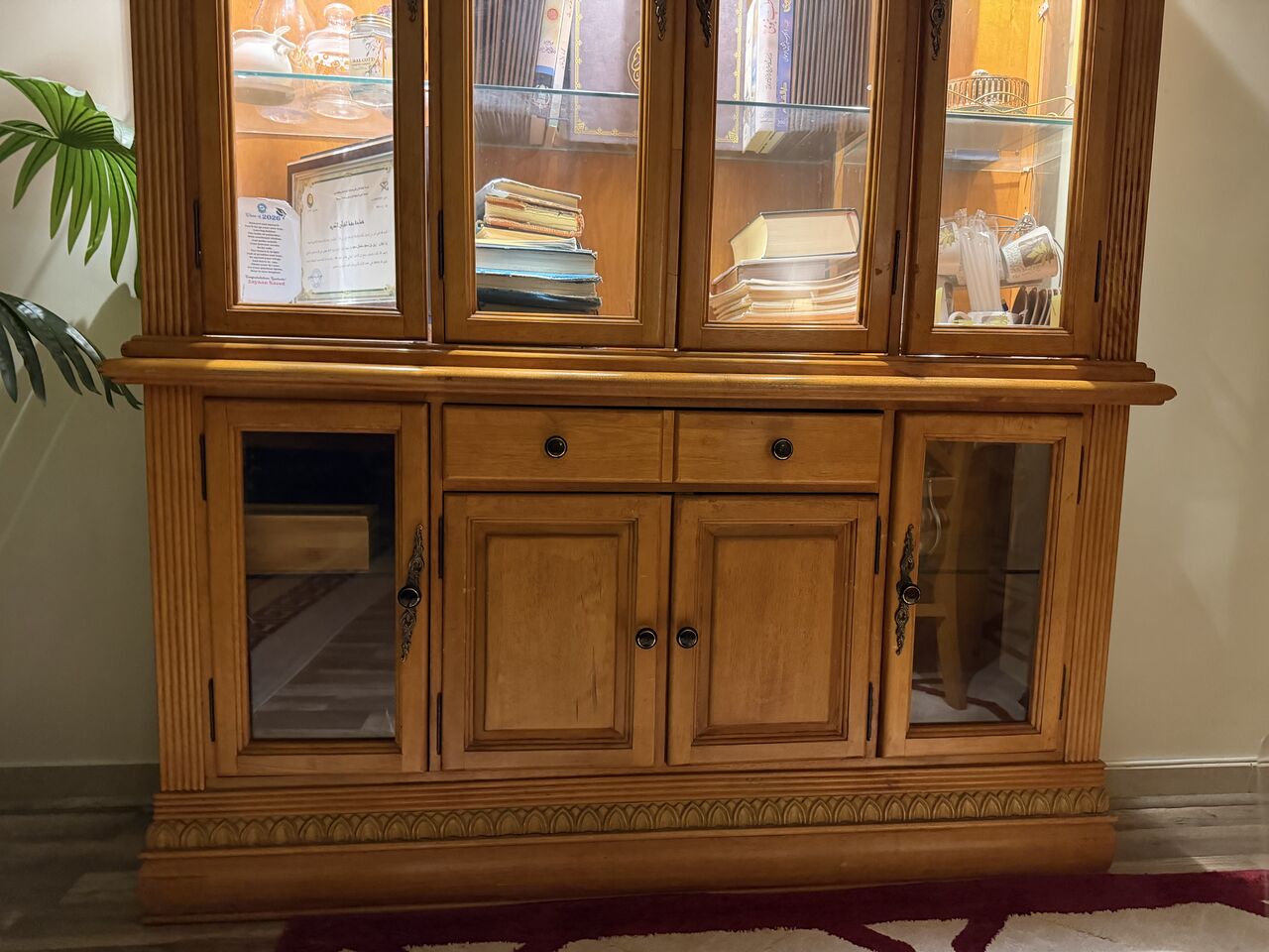 Khobar, Household Items, SAR 1600,  Dining Room Furniture Set For Sale❗️❗️Elegant Wooden Dining Set + Matching Display Cabinet