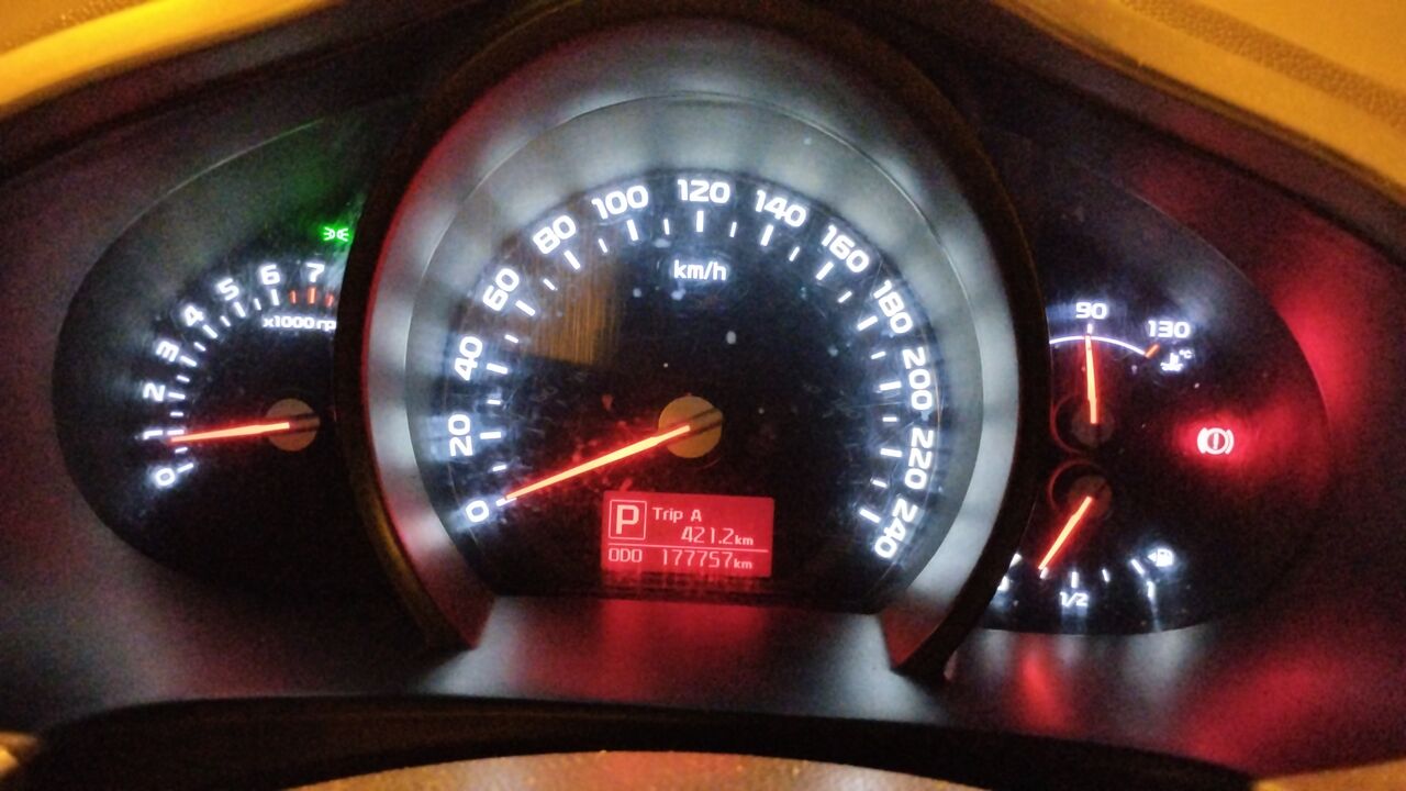 Taif, Vehicles, Cars & Trucks , SAR 37500,  Kia Sportage,  2016,  Automatic,  177800 KM,   , 2000cc, , White, Mileage 177800km