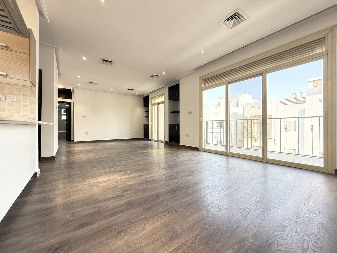 Abu Fatira, Apartments, Flats, Houses & Villas, KWD 420/month,  2 BR,  Abu Fatira &ndash; Semi Furnished Two Bedroom Apartment With Balconies