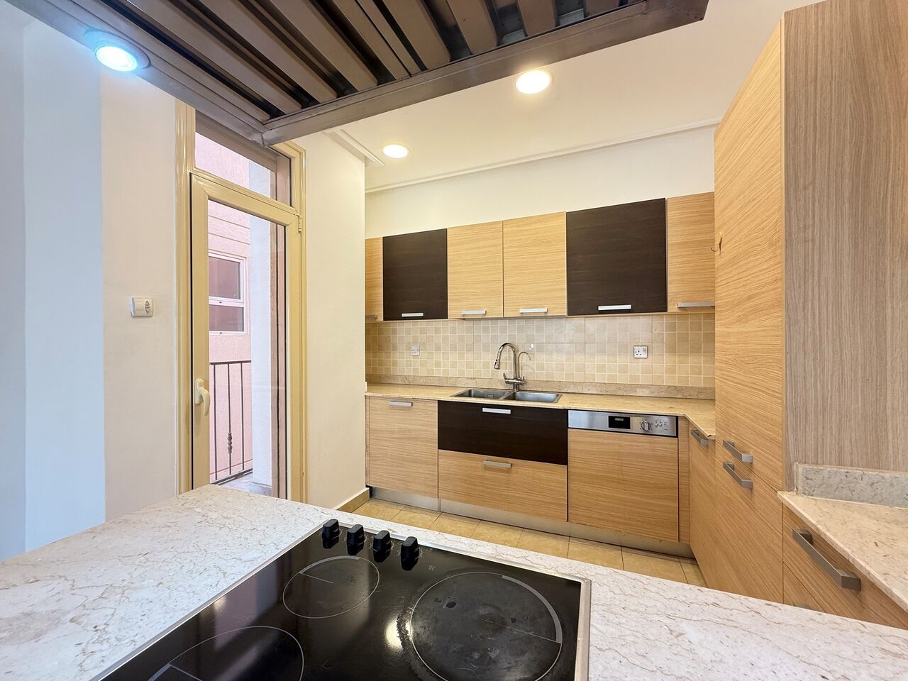 Abu Fatira, Apartments, Flats, Houses & Villas, KWD 420/month,  2 BR,  Abu Fatira &ndash; Semi Furnished Two Bedroom Apartment With Balconies