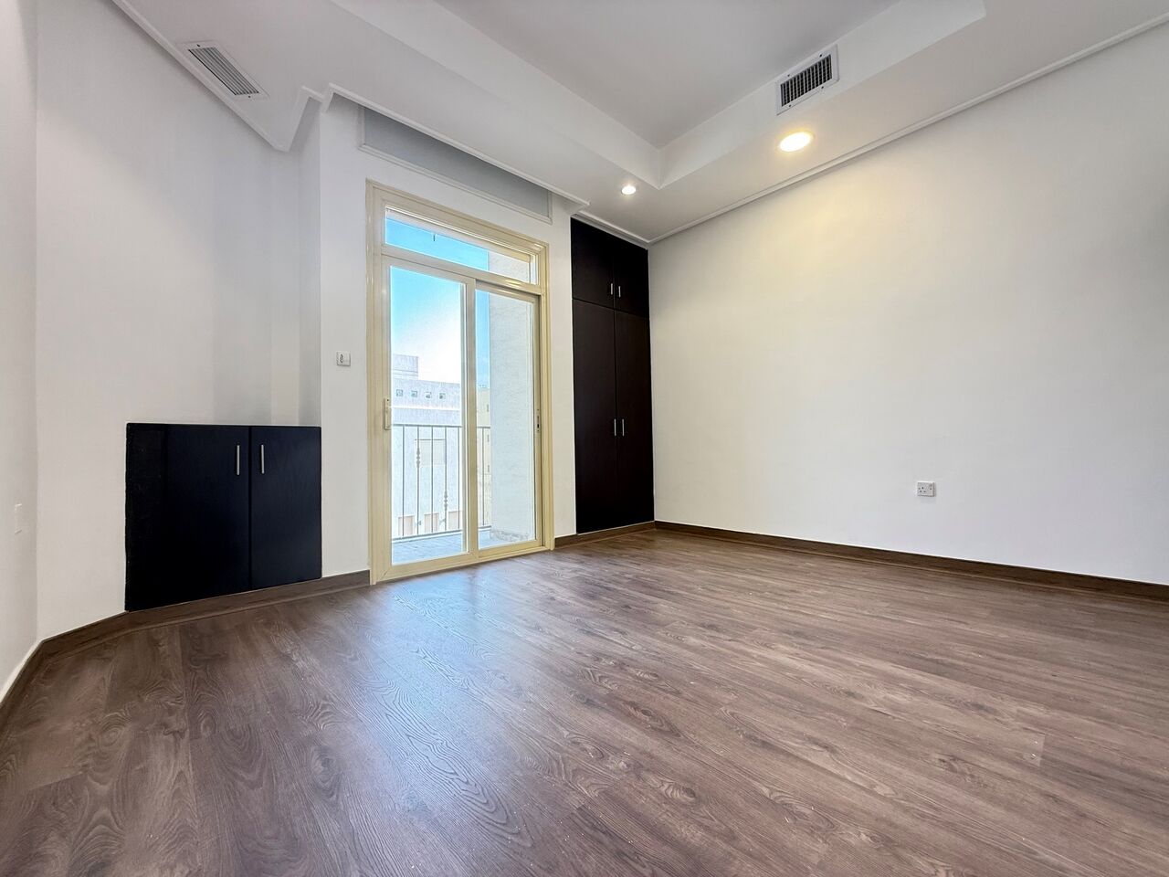Abu Fatira, Apartments, Flats, Houses & Villas, KWD 420/month,  2 BR,  Abu Fatira &ndash; Semi Furnished Two Bedroom Apartment With Balconies