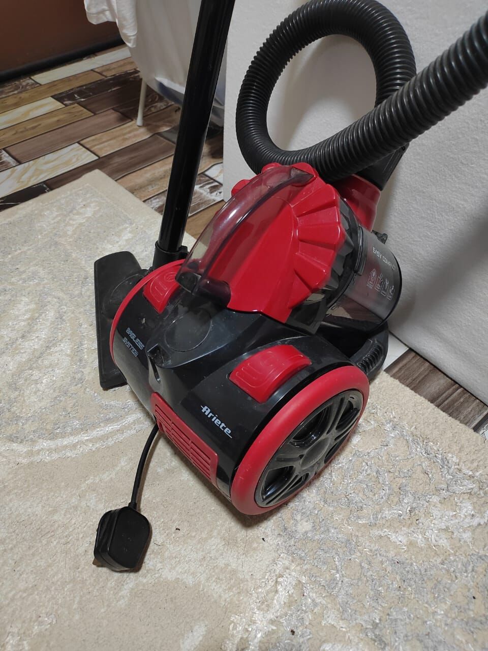 Umm Al Hamam, Electronics, SAR 180,  Ariete Easy Compact Bagless Vacuum Cleaner &ndash; Excellent Working Condition