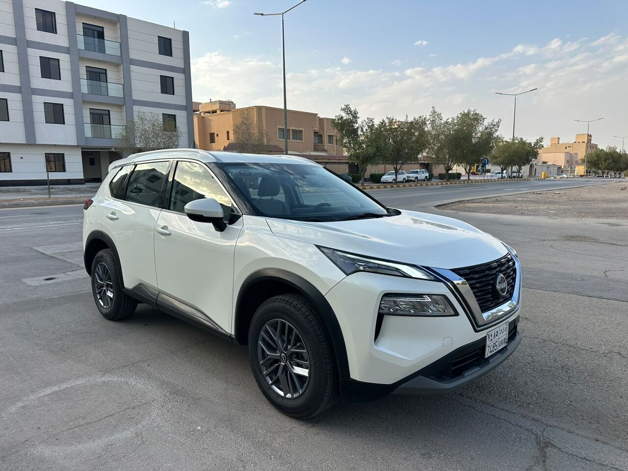 Riyadh, Vehicles, Cars & Trucks , SAR 77000,  Nissan X-Trail 2024,  2024,  Automatic,  46000 KM,   Nissan X-Trail (2.5) 4WD With Mid Option 1st Owner 5 Seats For Sales