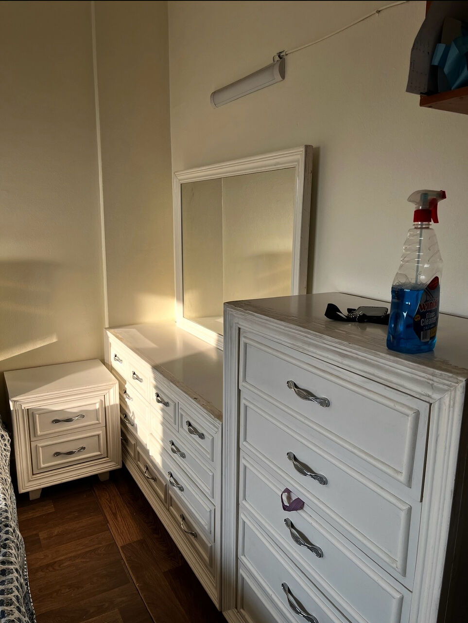 Riyadh, Furniture, SAR 1400,  Complete White Bed Set With Matress  In A Perfect Condition