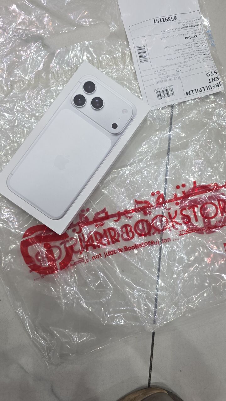 Khobar, Mobile Phones, SAR 5200,  IPhone 17 Pro Max 256gb Box Packed Sealed Pack Jarrir Invoice And Warranty