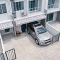 THB 12998,  17 Sq. Feet,  Bang Pakok Hospital 8, Near MRT Lak Song, 850 M. 1.22 Km. Townhouse For Rent, 3 Bedrooms,