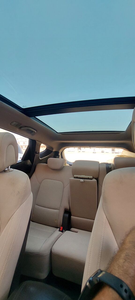 Yanbu, Vehicles, Cars & Trucks , SAR 34500,  Hundai Santafee,  2016,  Automatic,  254000 KM,  Hyundai Santa Fe  &ndash; Panoramic Roof &ndash; Immediate Sale