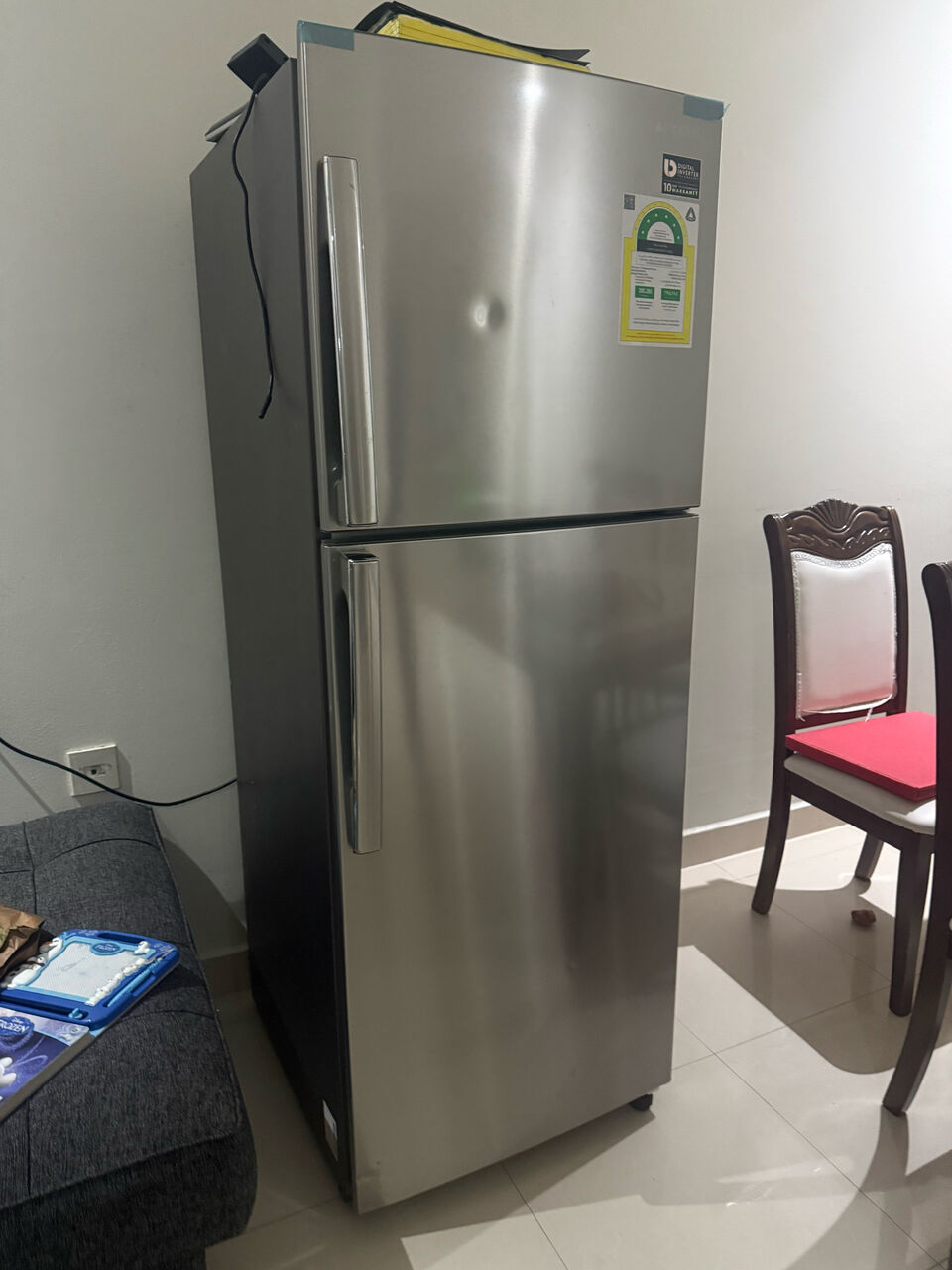 Khobar, Appliances, SAR 950,  For Sale &ndash; Samsung 300L Double Door Refrigerator
