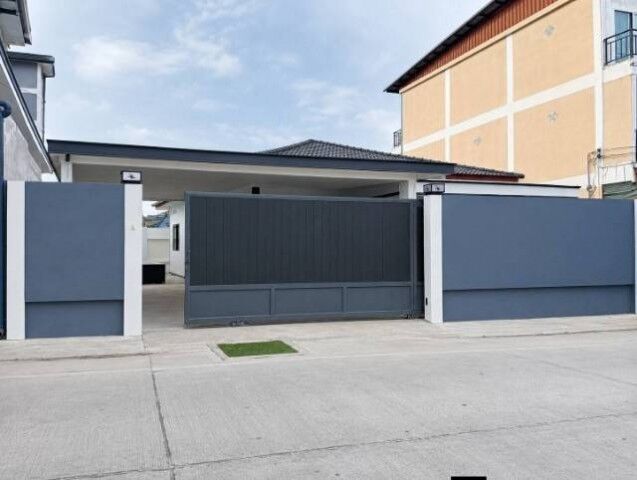 Bangkok, Villas, THB 40000,  80 Sq. Feet,  Pool Villa For Rent, Ready To Move In, Ready To Do Business, Good Location, Nong Pla Lai