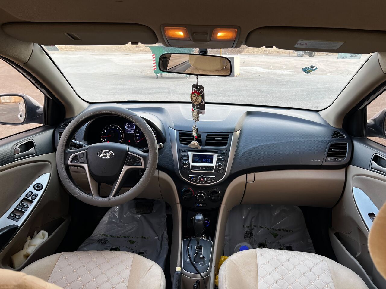Riyadh, Vehicles, Cars & Trucks , SAR 1600,  Hyundai Accent,  2018,  Automatic,  150000 KM,  Well-maintained  Available For Monthly Rental.