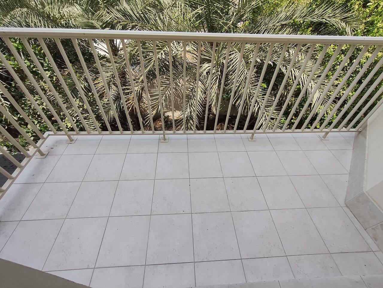 Saar, Apartments, Flats, Houses & Villas, BHD 250/year,  2 BR,  Saar:- Spacious 2Bhk Flat On Rent With Ewa..