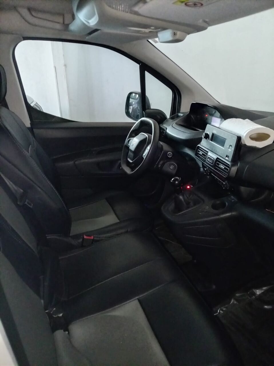 Jubail, Vehicles, Cars & Trucks , SAR 28500,  Peugeot Partner,  2021,  Manual,  189000 KM,   Van   Diesel Mileage: 190 KM Mint Condition
