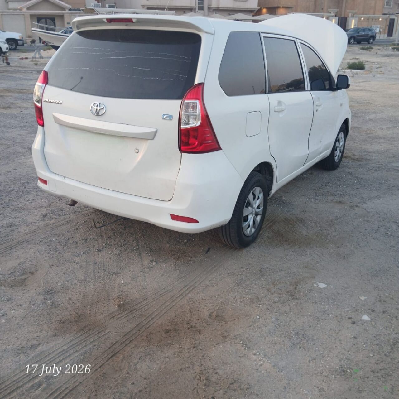 Dammam, Vehicles, Cars & Trucks , SAR 2,  Toyota Avanza,  2016,  Automatic,  200 KM,  تويوتا أفانزا أقل استخدامًا