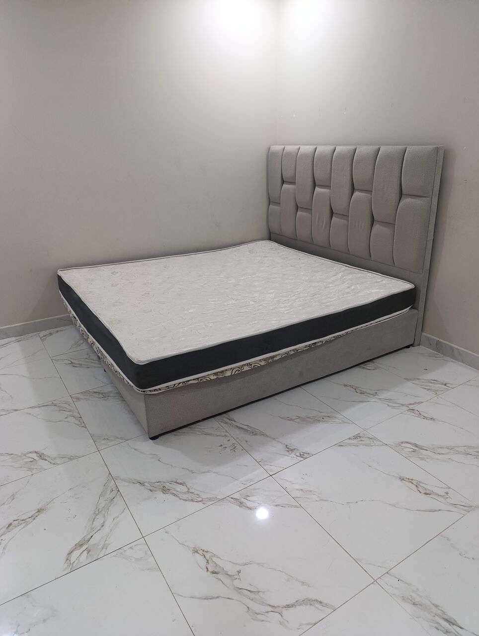 Al Jubail Al Balad, Furniture, SAR 500,  Double Size King Bed With Mattress