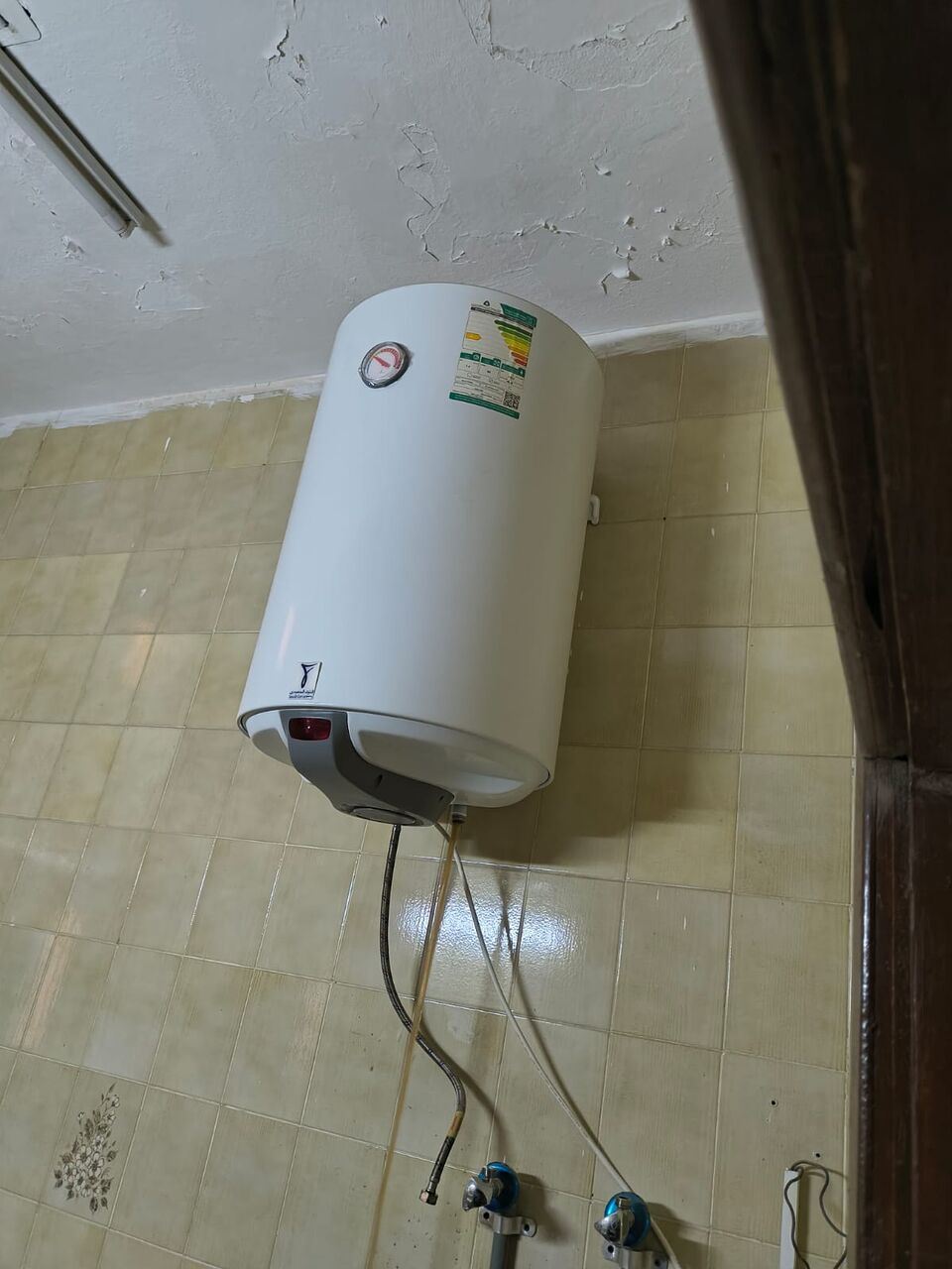Khobar, Household Items, SAR 75,  Big Water Heater(Ceramic)