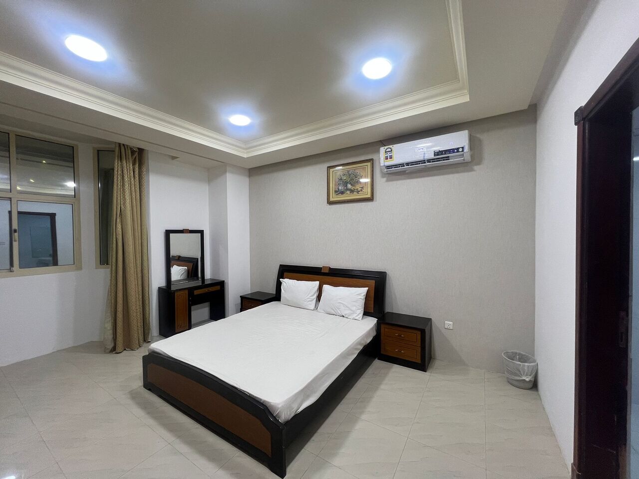 Juffair, Apartments, Flats, Houses & Villas, BHD 200/month,  Furnished,  Studio,  Enovated Studio Apartment For Rent In Juffair