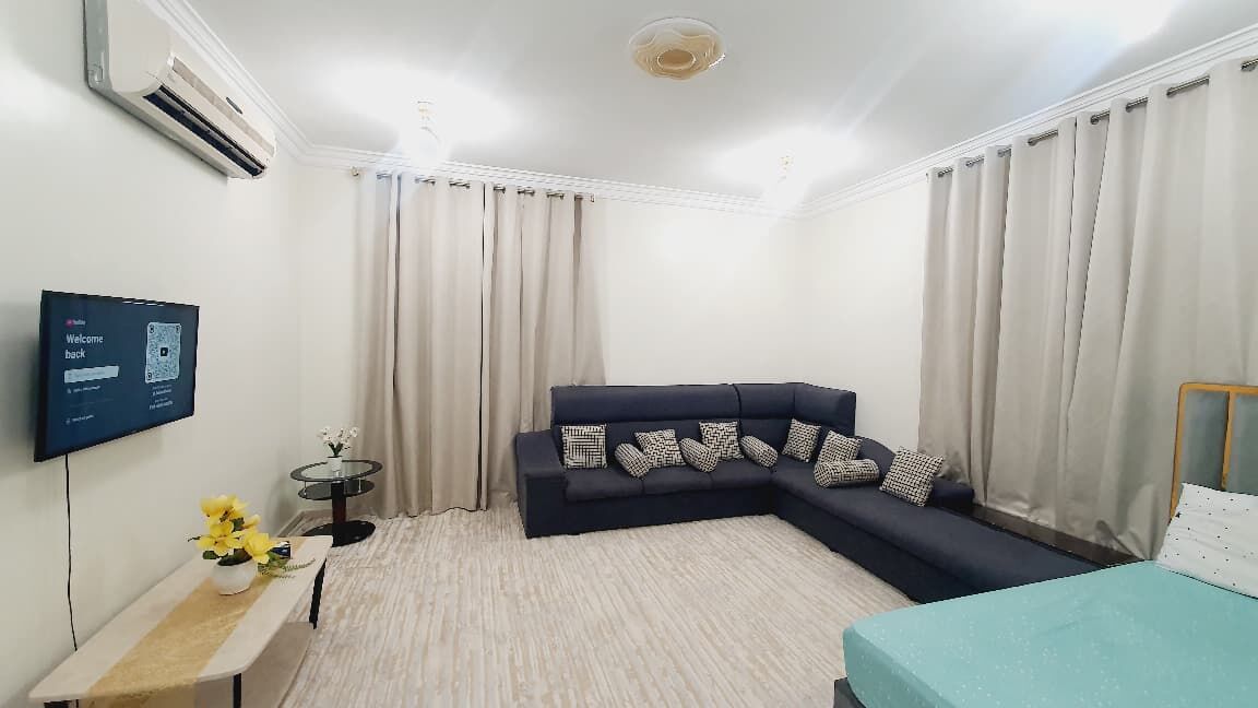 Khobar, Rooms for Rent, SAR 2000/month,  Furnished,  30 Sq. Meter,  Premium Single Bedroom With En-Suite Bathroom &ndash; Ideal For Executive Bachelor