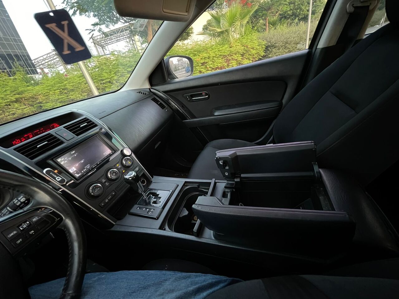 Jeddah, Vehicles, Cars & Trucks , SAR 40000,  Mazda CX-9,  2016,  Automatic,  182000 KM,