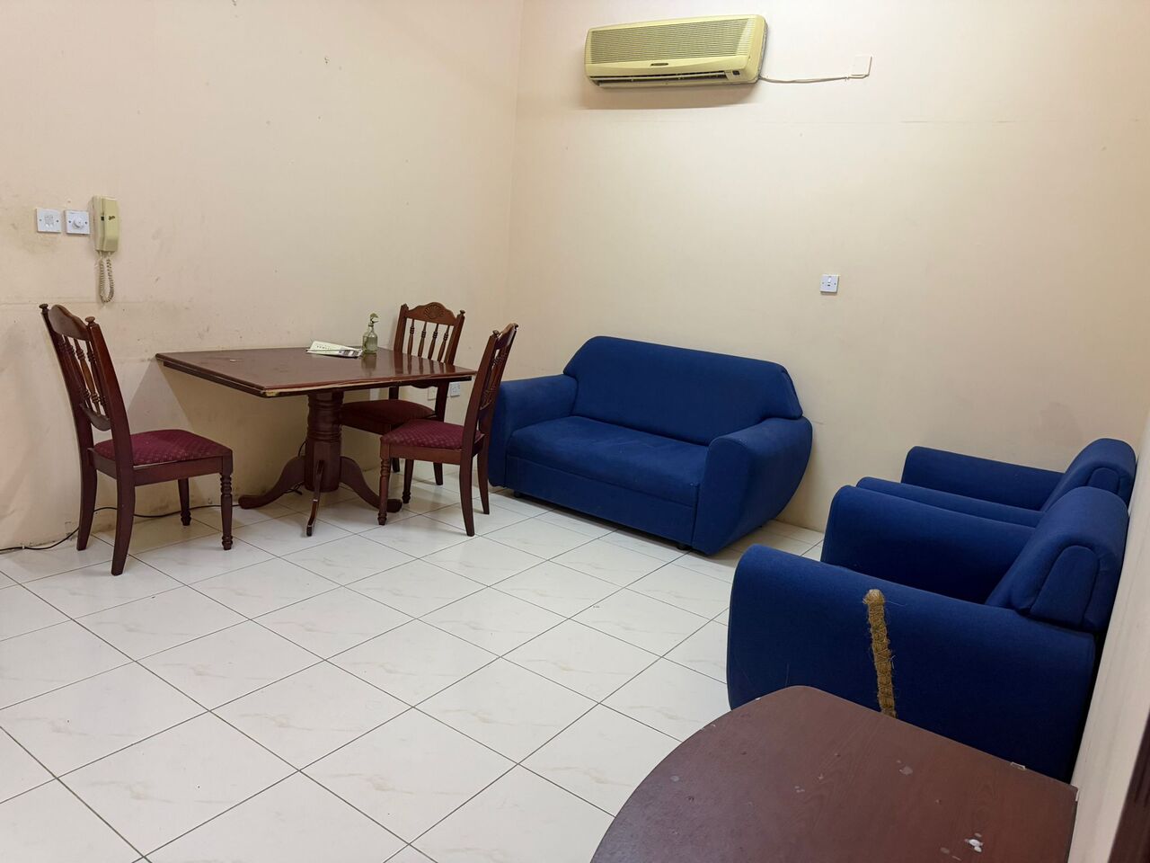 Salmaniya, Apartments, Flats, Houses & Villas, BHD 200/month,  1 BR,  1 BHK Furnished Apartment For Rent &ndash; Salmaniya 1 Bedroom,1 Bathroom,BHD 200 ,EWA Limit 30.