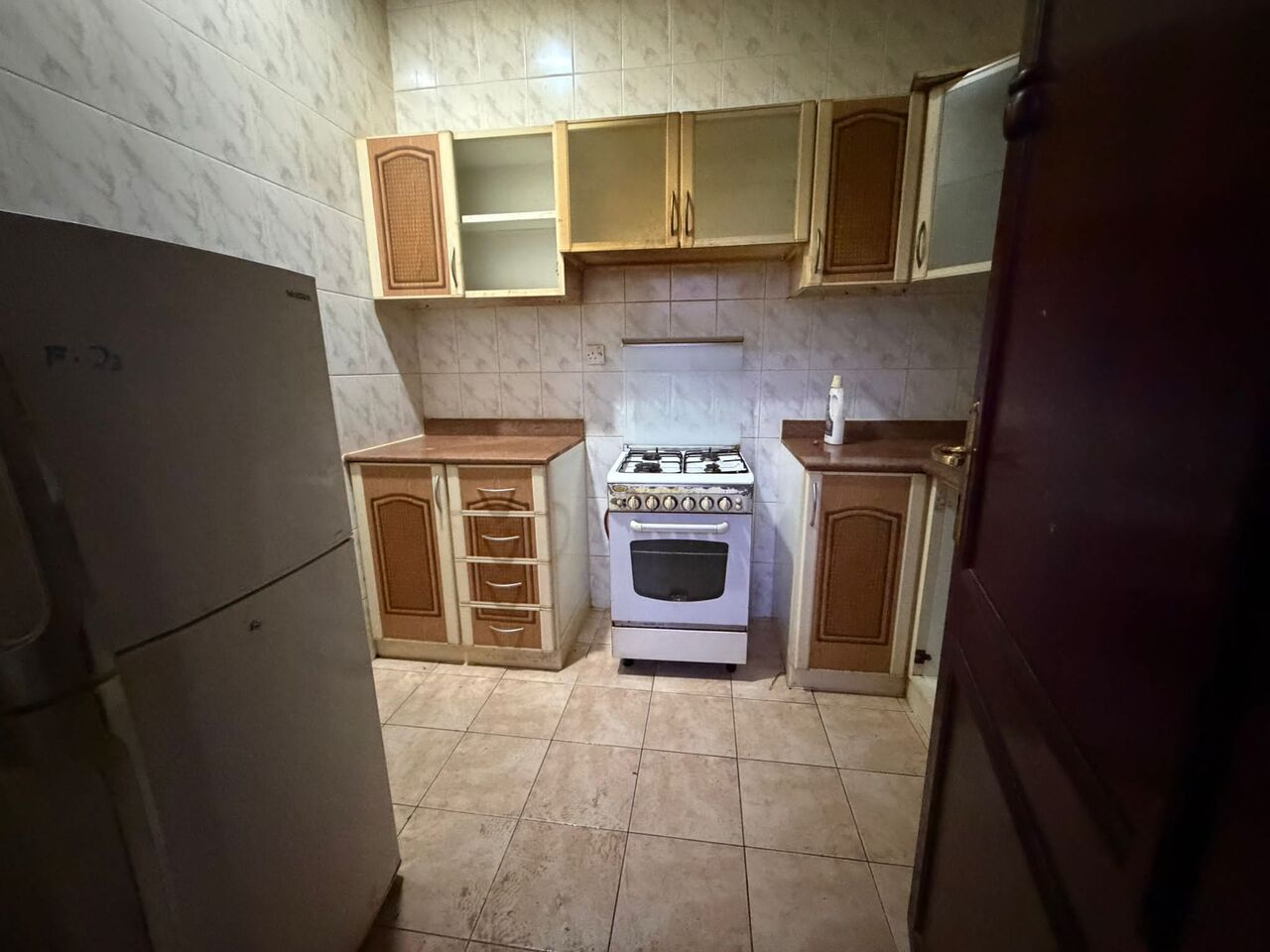 Salmaniya, Housing Exchanges, 2 BR,  2 BHK ,1 Bedroom,Hall ,kitchen, Furnished Apartment For Rent Salmaniya BHD 220 ,EWA Limit