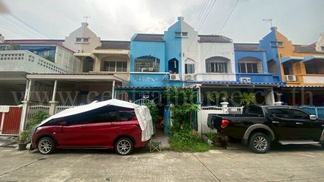 Bangkok, Real Estate For Sale, THB 1840000,  2 BR,  18 Sq. Feet,  Urgent Sale, Townhouse, Sunisa Village, Khubon Road, Khan Na Yao, Bangkok, Near MRT