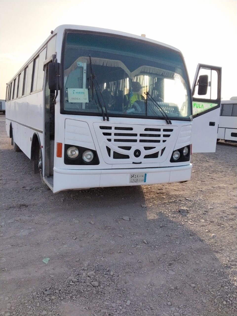 Riyadh, Vehicles, Cars & Trucks , SAR 150000,  2015,  2015,  Manual,  180000 KM,  ASHOK LEYLAND BUSES FOR SALE