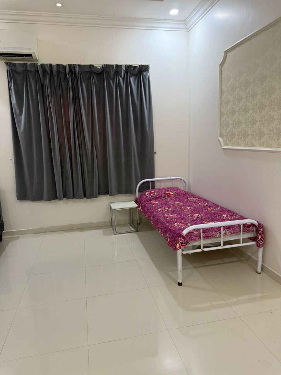 Al Arid, Rooms for Rent, SAR 2000/month,  Sami Furnished Room For Rent For Executive Bachelor/ Small Family