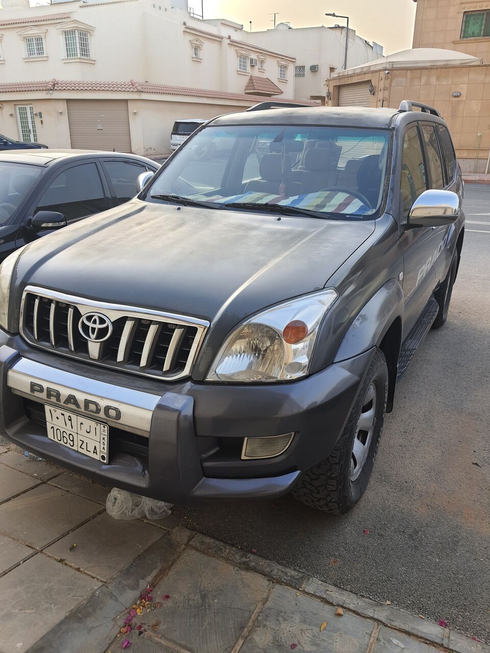Riyadh, Vehicles, Cars & Trucks , SAR 45000,  Toyota Prado Vx 2007,  2007,  Automatic,  340000 KM,