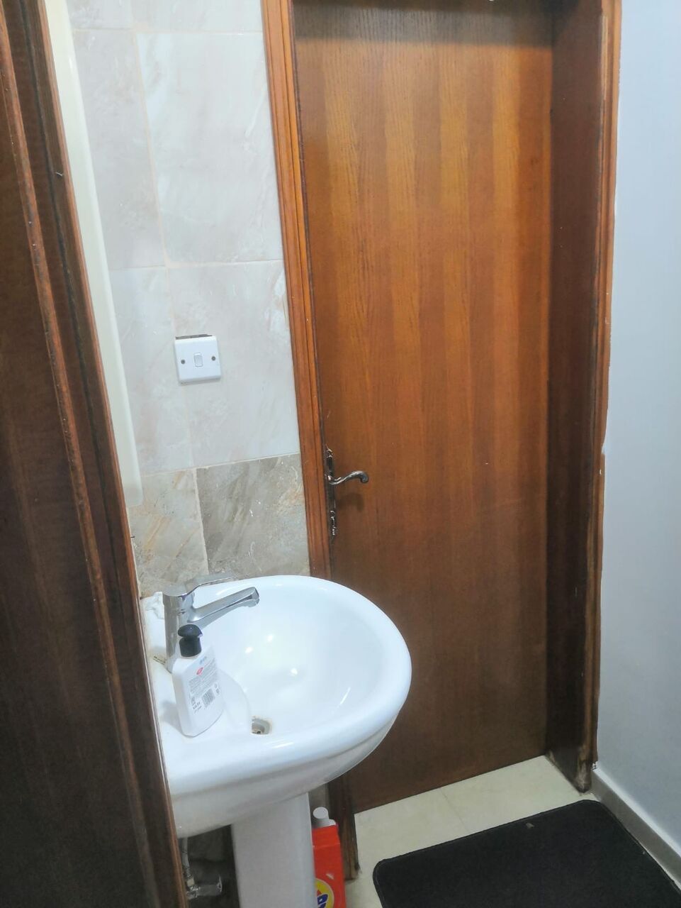 Jubail, Apartments, Flats, Houses & Villas, SAR 1200/month,  1 BR,  BR And Bathroom For Executive Single Bachelor Only Muslim