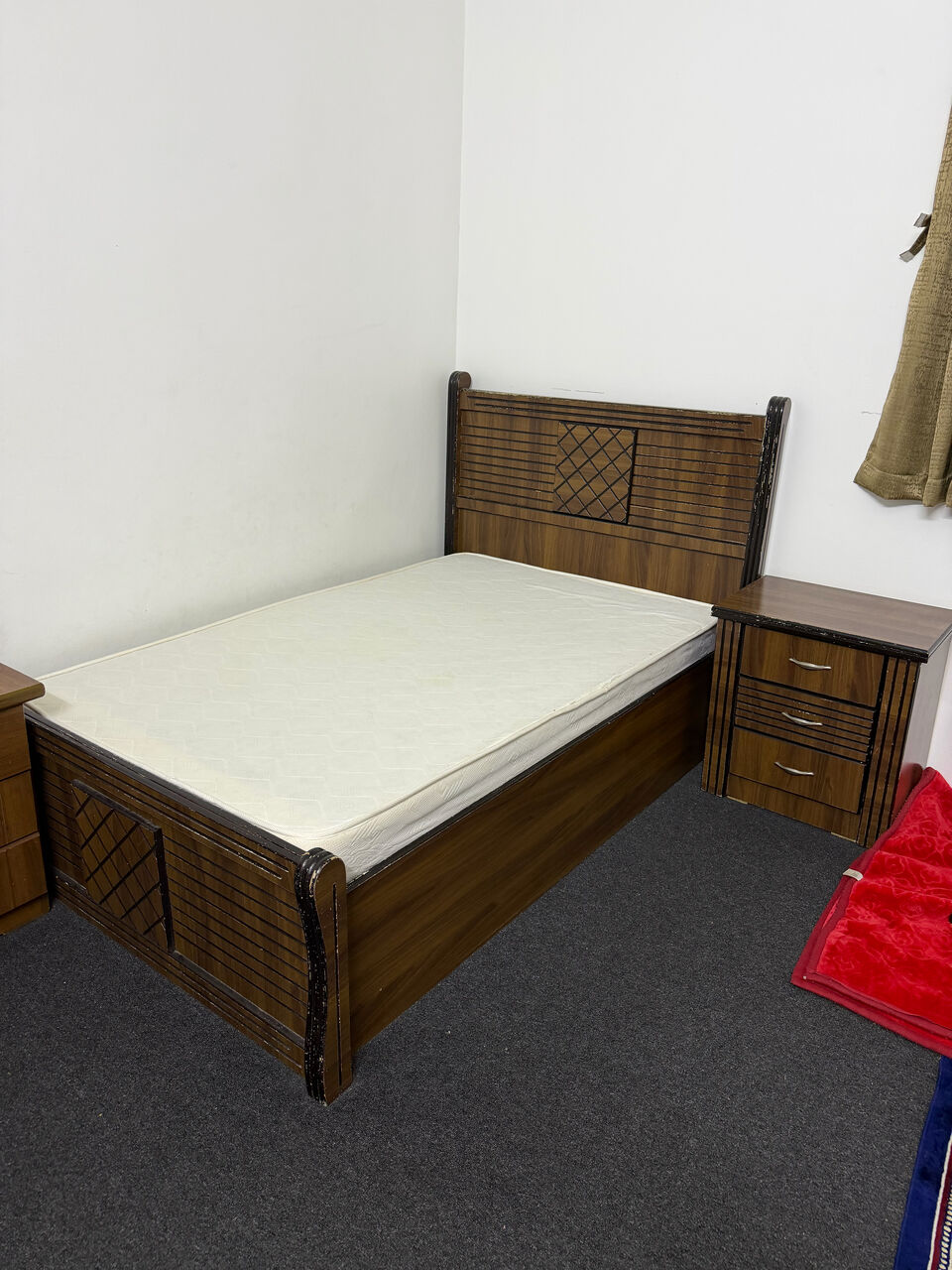 Umm Al Hamam, Furniture, SAR 900,  Complete Bedroom Set - Bed + Mattress + Wardrobe + 2 Tables