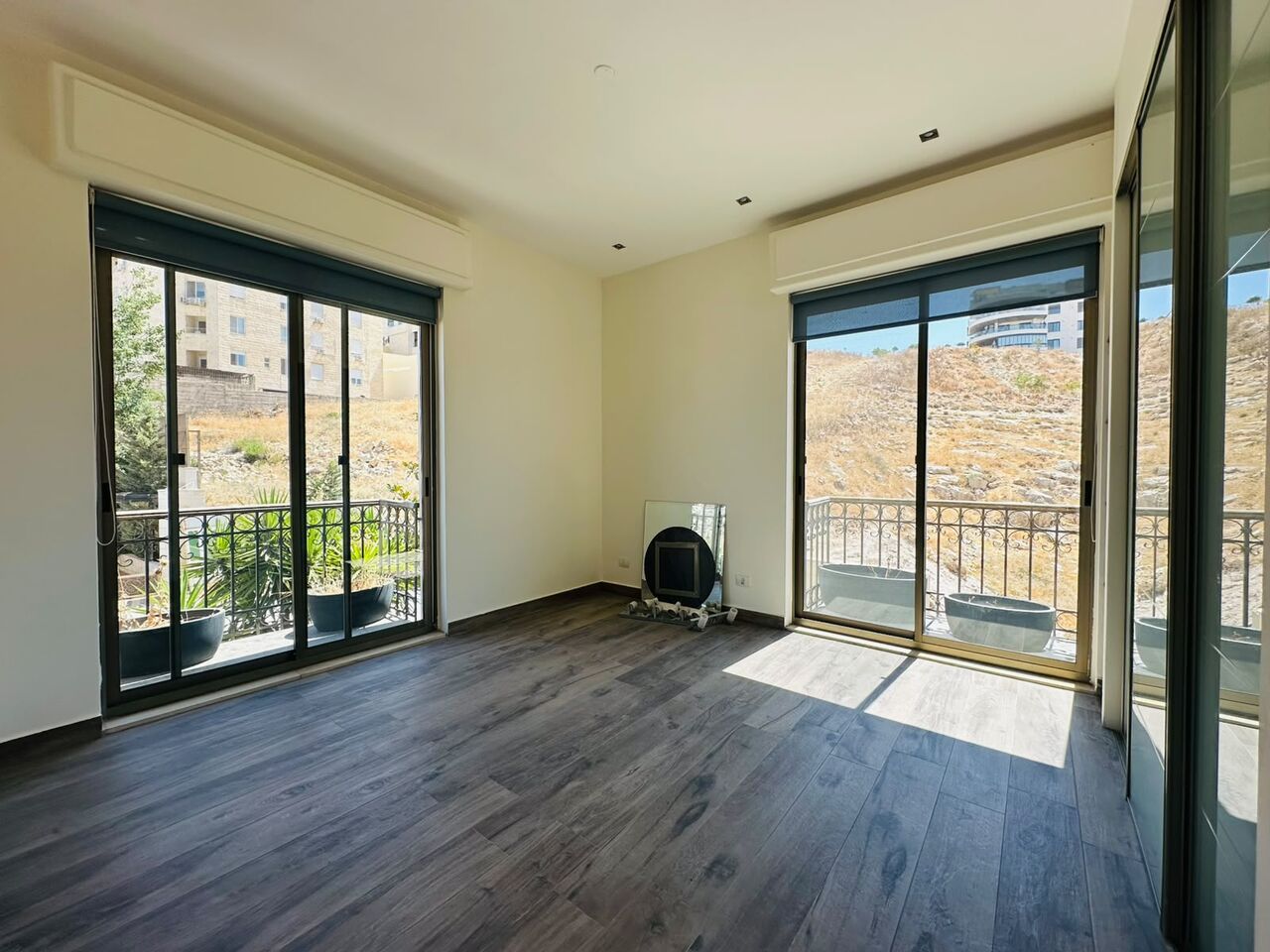 Abdoun, Apartments, Flats, Houses & Villas, JOD 30000/year,  4 BR,  270 Sq. Meter,  Rooftop Apartment For Rent In Abdoun