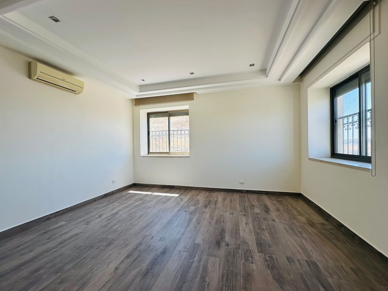 Abdoun, Apartments, Flats, Houses & Villas, JOD 30000/year,  4 BR,  270 Sq. Meter,  Rooftop Apartment For Rent In Abdoun