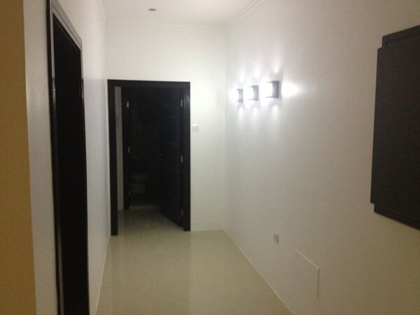 Arad, Apartments, Flats, Houses & Villas, BHD 140/month,  Furnished,  100 Sq. Meter,  1 Room  Maid Room 1 Bathroom Semi Furnsihed