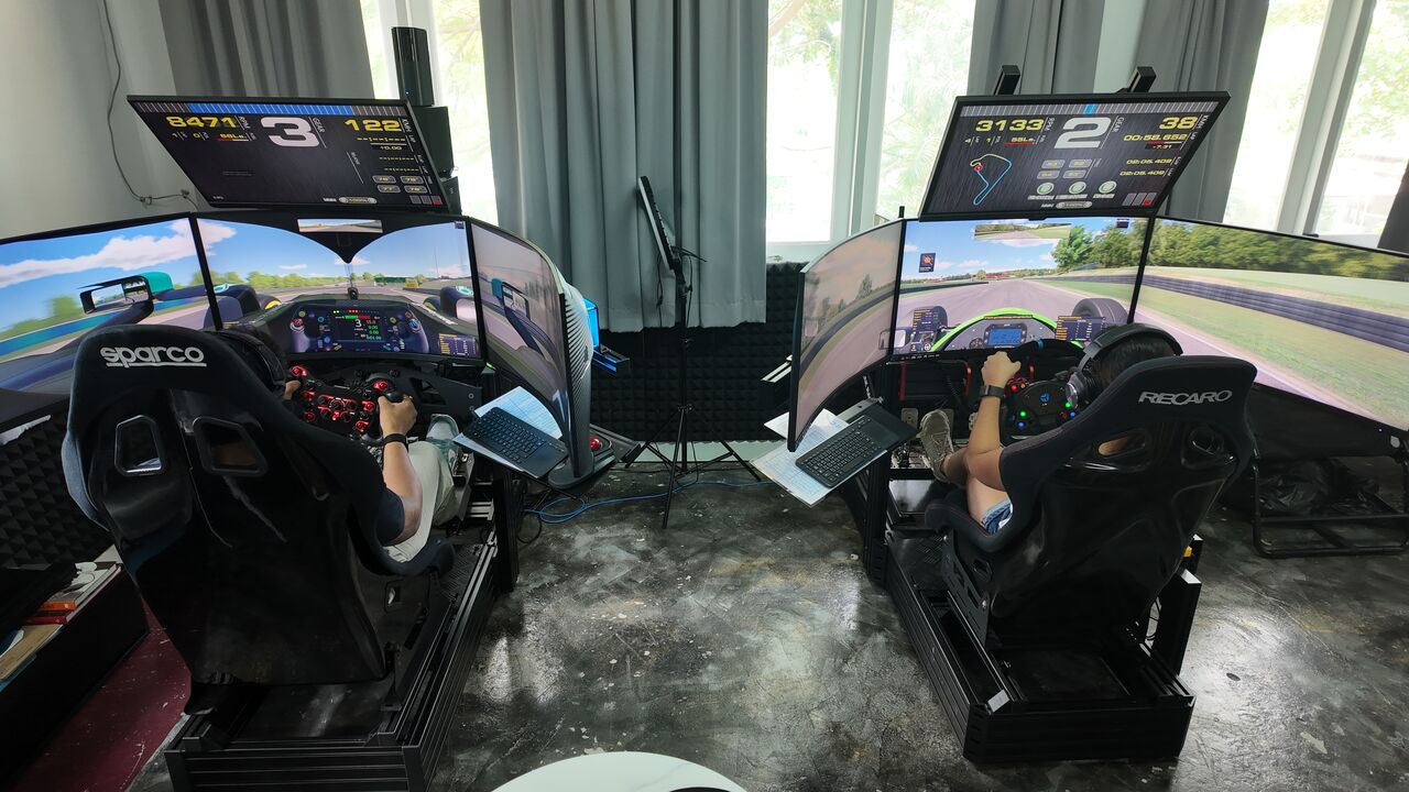 Bangkok, Training, Sim Racing & Flight Simulator Sessions &ndash; Boat Lagoon, Phuket