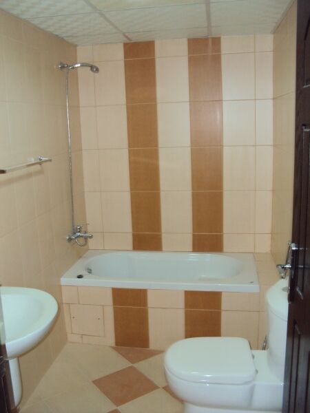 Busaiteen, Apartments, Flats, Houses & Villas, BHD 260/month,  Furnished,  3 BR,  200 Sq. Meter,  3 Br Pool Gym Balcony Furnsihed   2 Bathoom  High Floor