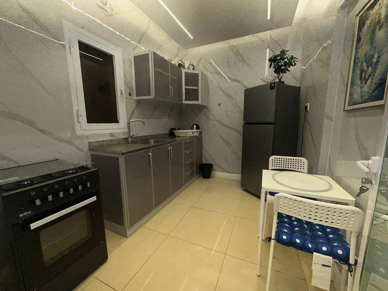 Adliya, Apartments, Flats, Houses & Villas, BHD 220/month,  1 BR,  Adliya:- Studio Fully-Furnished Flat On Rent With EWA.  📍Close To Ramada Hotel.  Bd 220