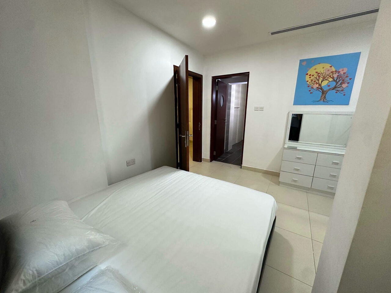 Gudaibiya, Apartments, Flats, Houses & Villas, BHD 250/month,  1 BR,  Gudaibiya :- 1BHK Fully-Furnished Flat On Rent With Unlimited EWA.  Bd 250/-