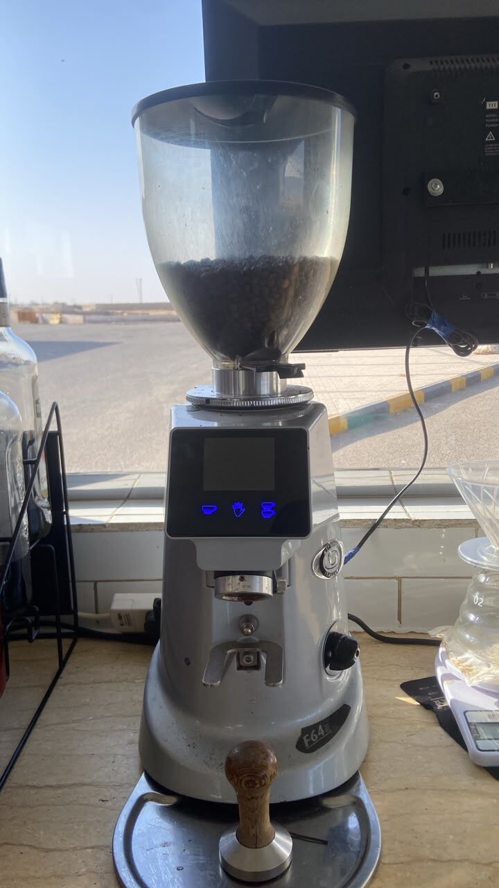 Buraidah, Materials, SAR 1,  Coffee Shops Machine And Materials
