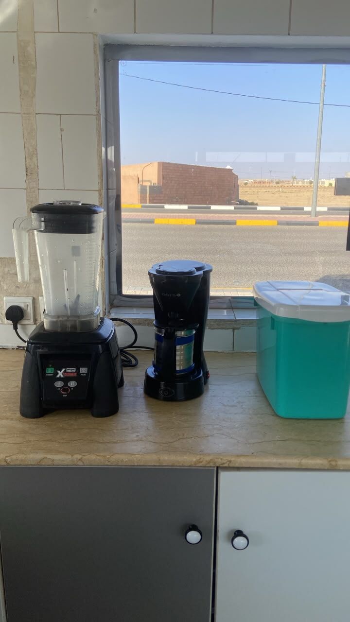 Buraidah, Materials, SAR 1,  Coffee Shops Machine And Materials