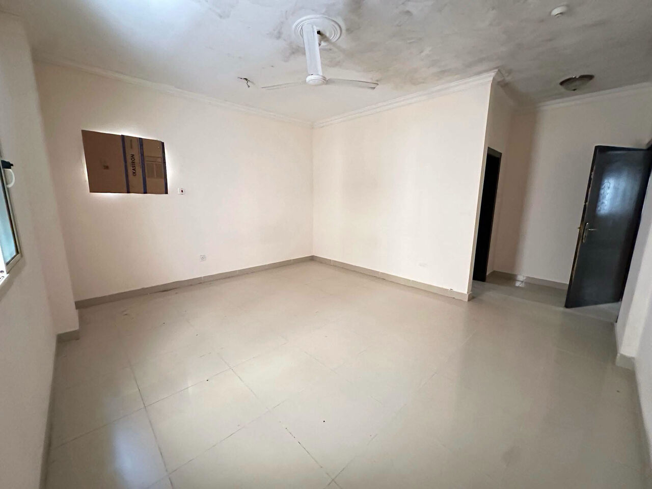 Gudaibiya, Apartments, Flats, Houses & Villas, BHD 250/month,  2 BR,  Gudaibiya :- 3BHK Unfurnished Flat On Rent.  📍Close To Shura Council.Bd 250/- Without EWA
