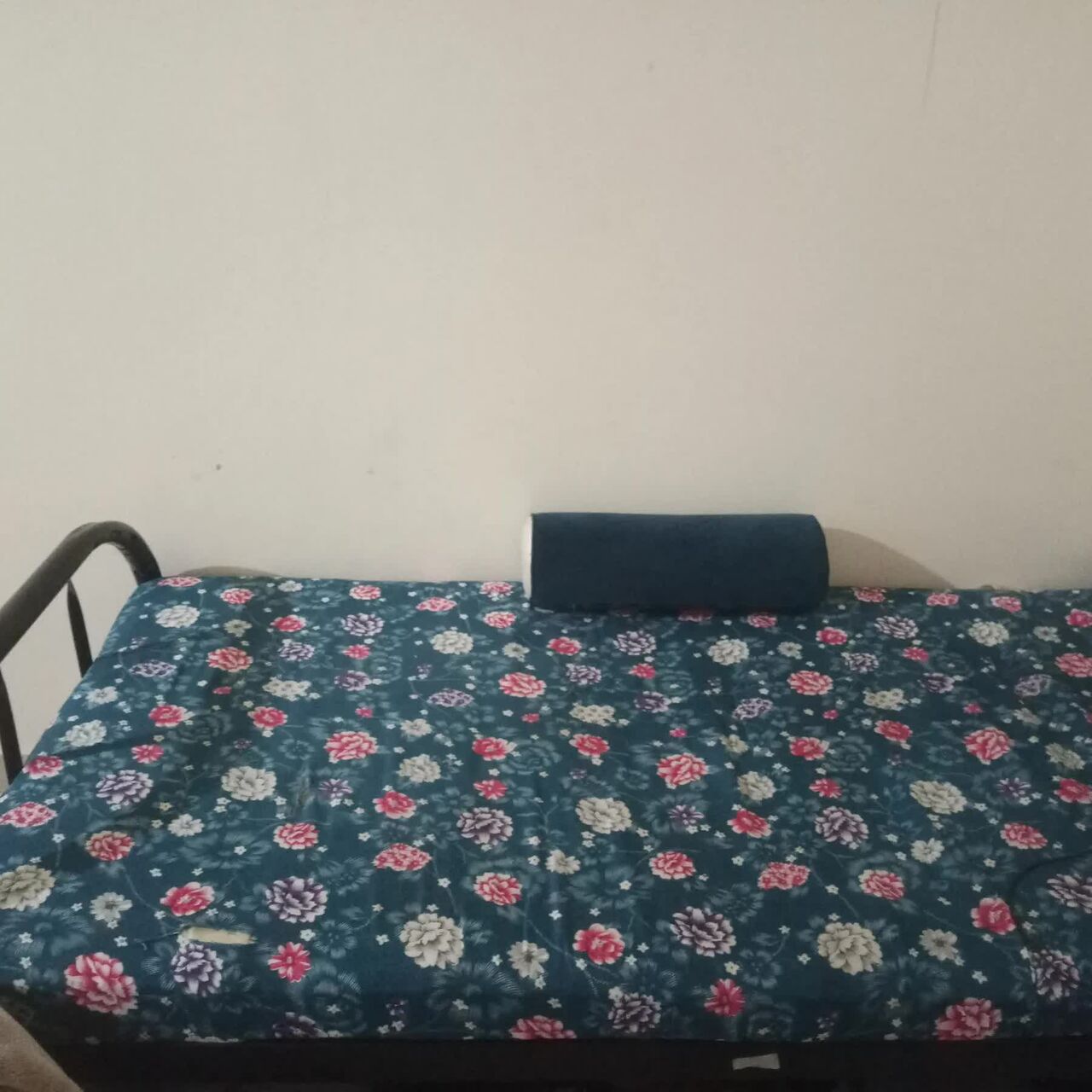 Yanbu, Furniture, SAR 70,  Single Bed Sell With Mattress