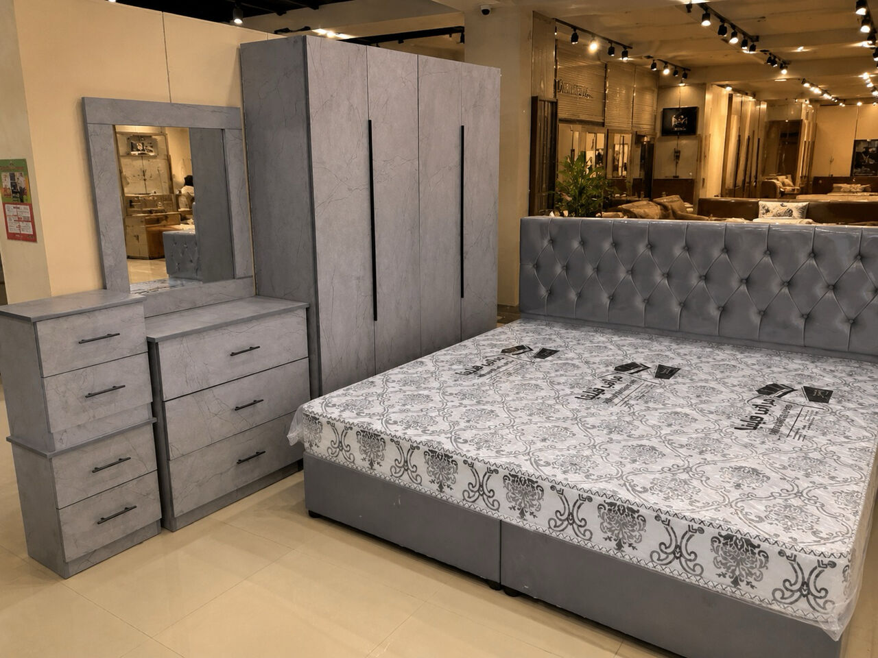 Jeddah, Furniture, SAR 1550,  Bedroom Set Avalible