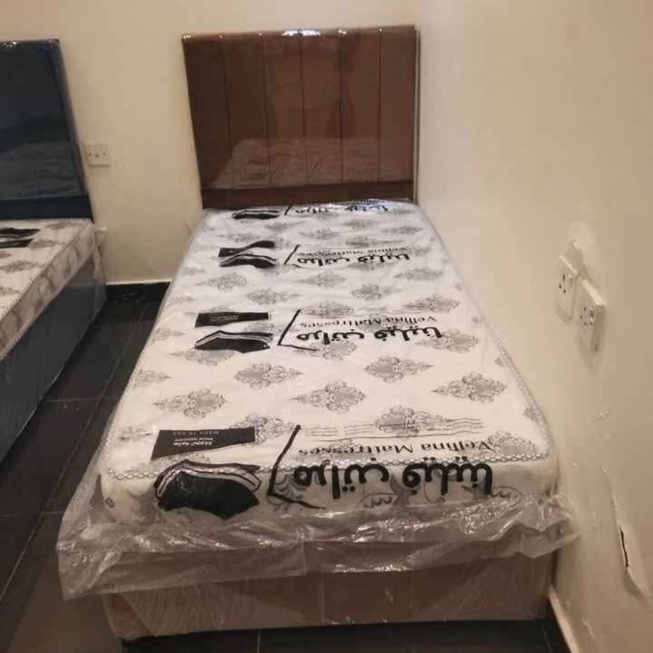 Jeddah, Furniture, SAR 2,  All Kinds Of High Quality Single Bed And Medium Size Bed Frame Available In Low Price
