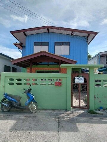 Bangkok, Real Estate For Sale, THB 3500000,  4 BR,  41 Sq. Feet,  For Sale/rent, 2-story Detached House In Soi Phetkasem 69 (Soi Bunchuay), Newly Renovated.