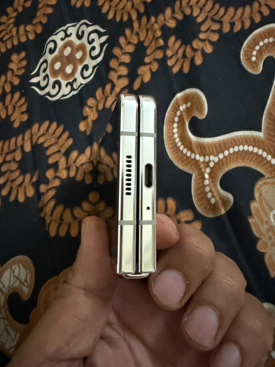 Riyadh, Mobile Phones, SAR 2700,  Samsung Fold 5