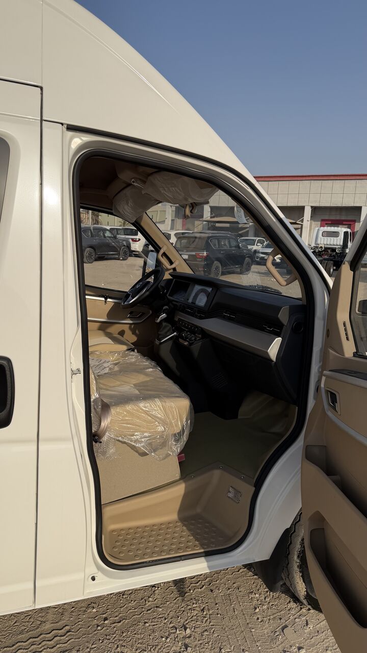 Khobar, Vehicles, Cars & Trucks , SAR 98000,  JUNFENG K33-K39 Bus Highroof Passengers,  2025,  Automatic,  000 KM,  Passengers Bus Highroof