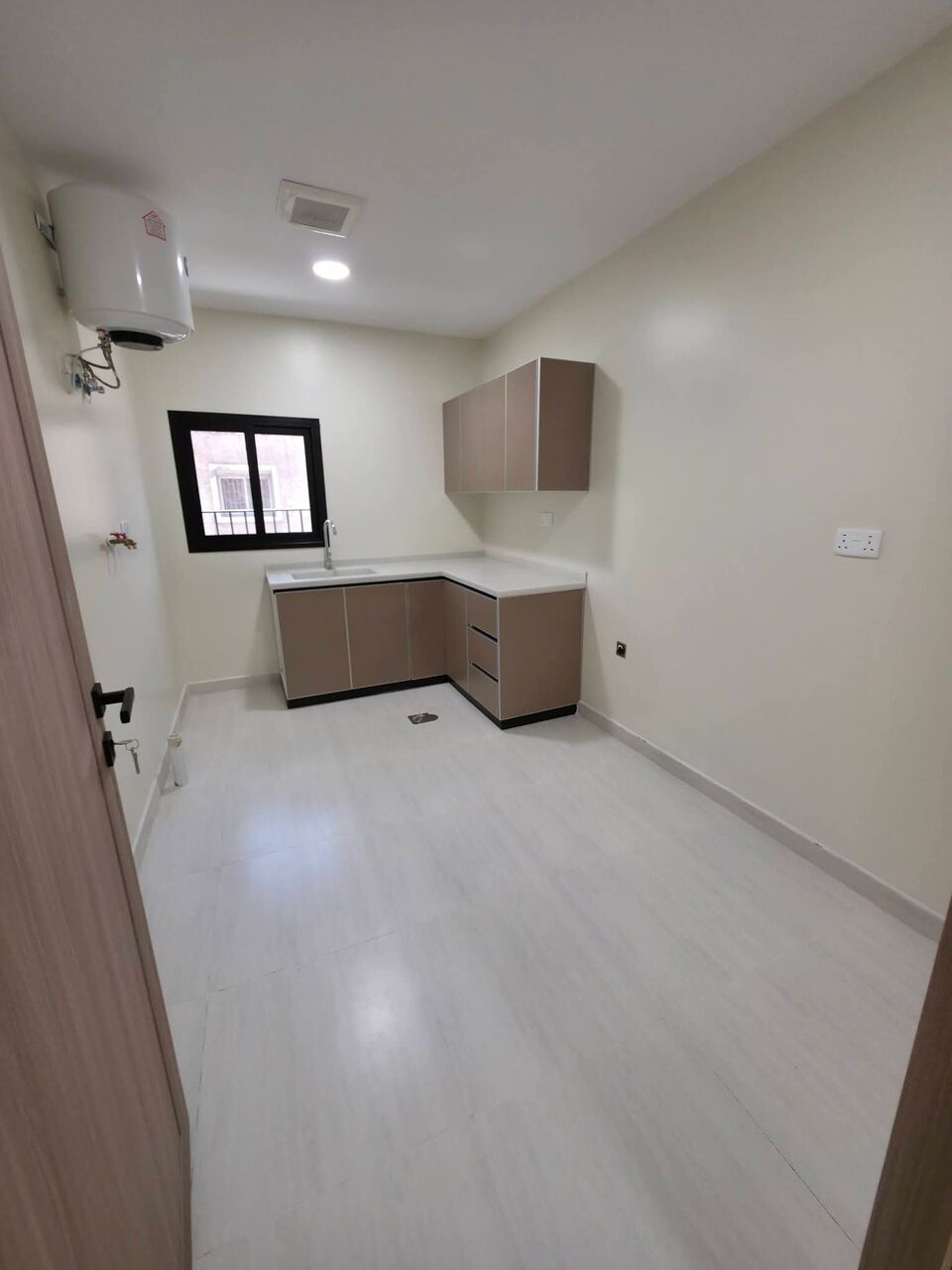 Khobar, Staff Accommodation, 🏢🔥 FULL BUILDING FOR RENT | 6 LARGE RENOVATED 3-BEDROOM APARTMENTS | PRIME AL KHOBAR NOR
