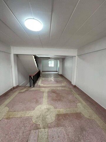 Bangkok, Villas, THB 30000,  40 Sq. Feet,  Office Building For Rent, Suitable For A Retail Store, Product Showroom, 4 Floors, Corner