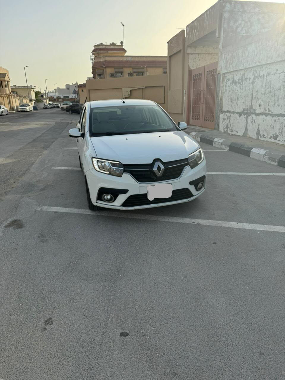 Dammam, Vehicles, Cars & Trucks , SAR 17000,  Renault Symbol,  2020,  Automatic,  180000 KM,